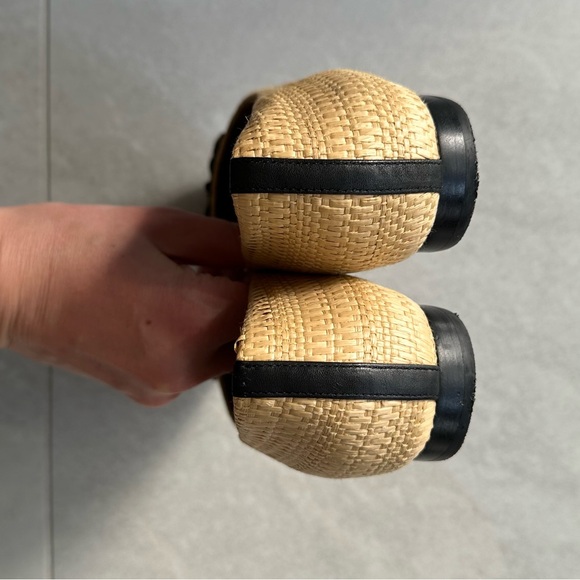 (SOLD) Ballet Flats - Picture 4 of 8